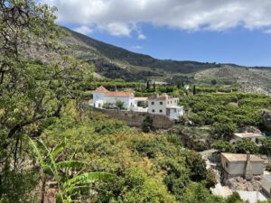 Ítrabo: Ermita de Bodijar, Cerro de Ítrabo, Orchards